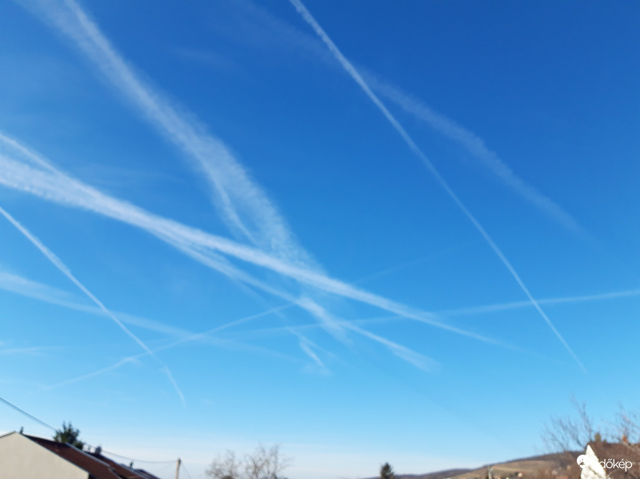 Észlelési fényképek