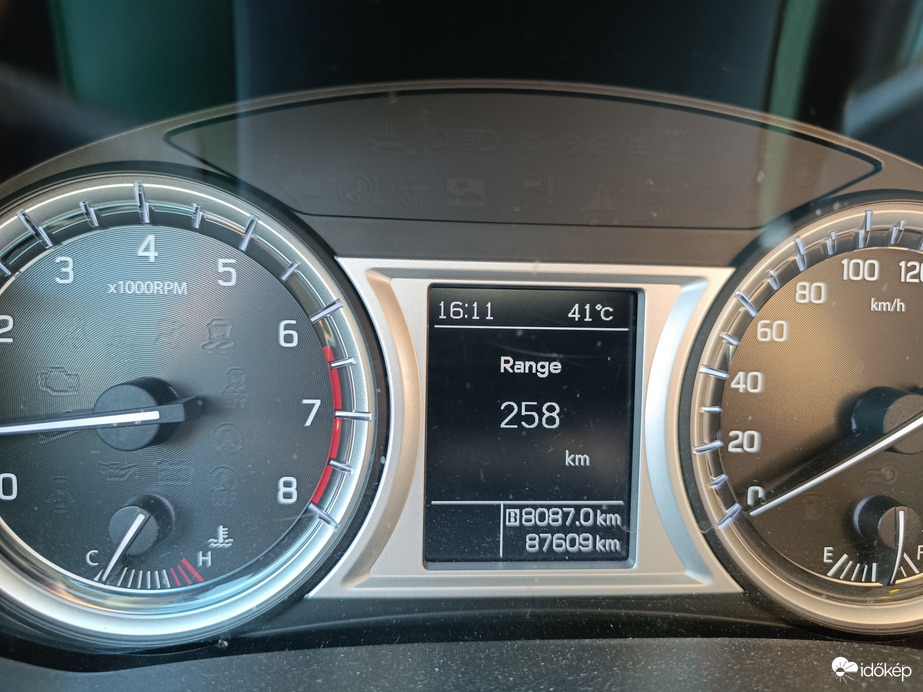 Észlelési fényképek