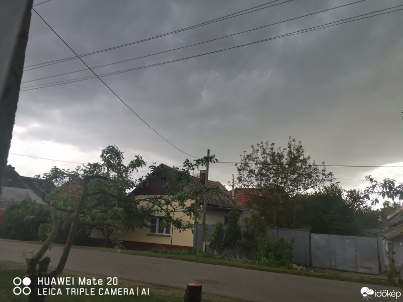 Észlelési fényképek