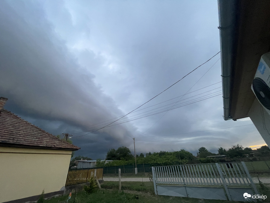 Észlelési fényképek