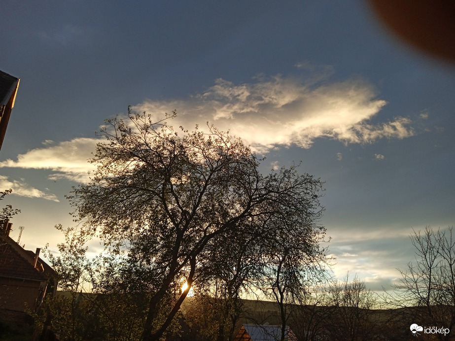 Észlelési fényképek