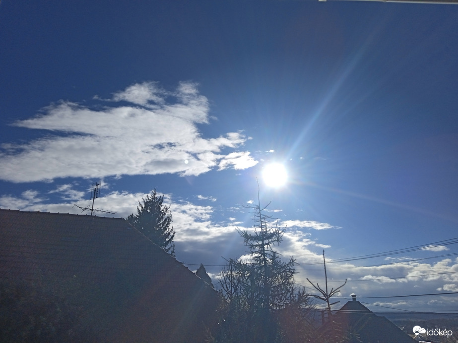 Észlelési fényképek