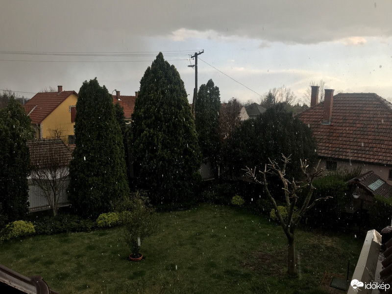 Észlelési fényképek