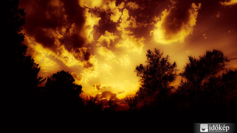 Észlelési fényképek