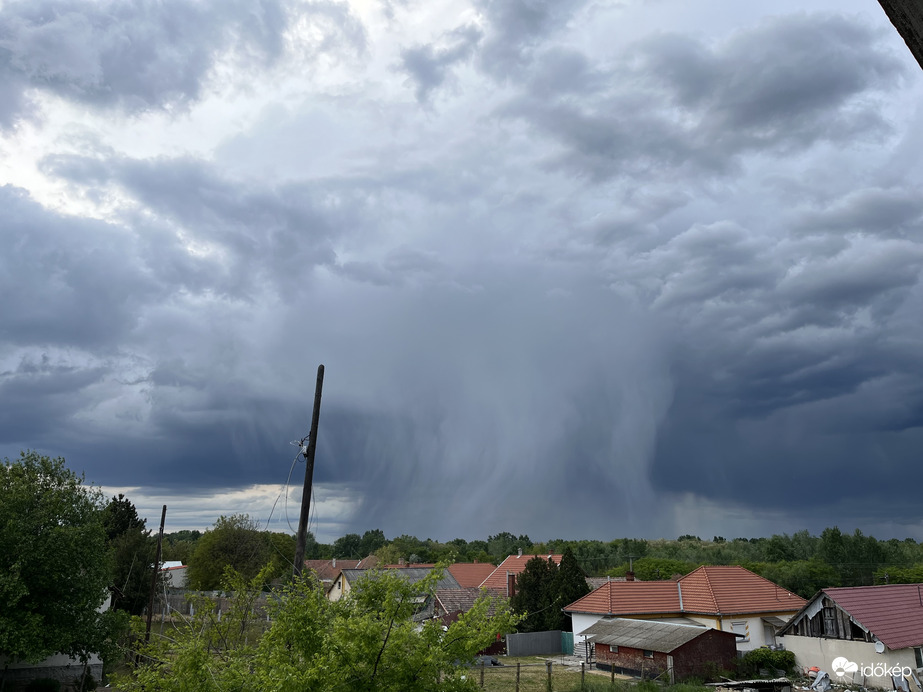 Észlelési fényképek