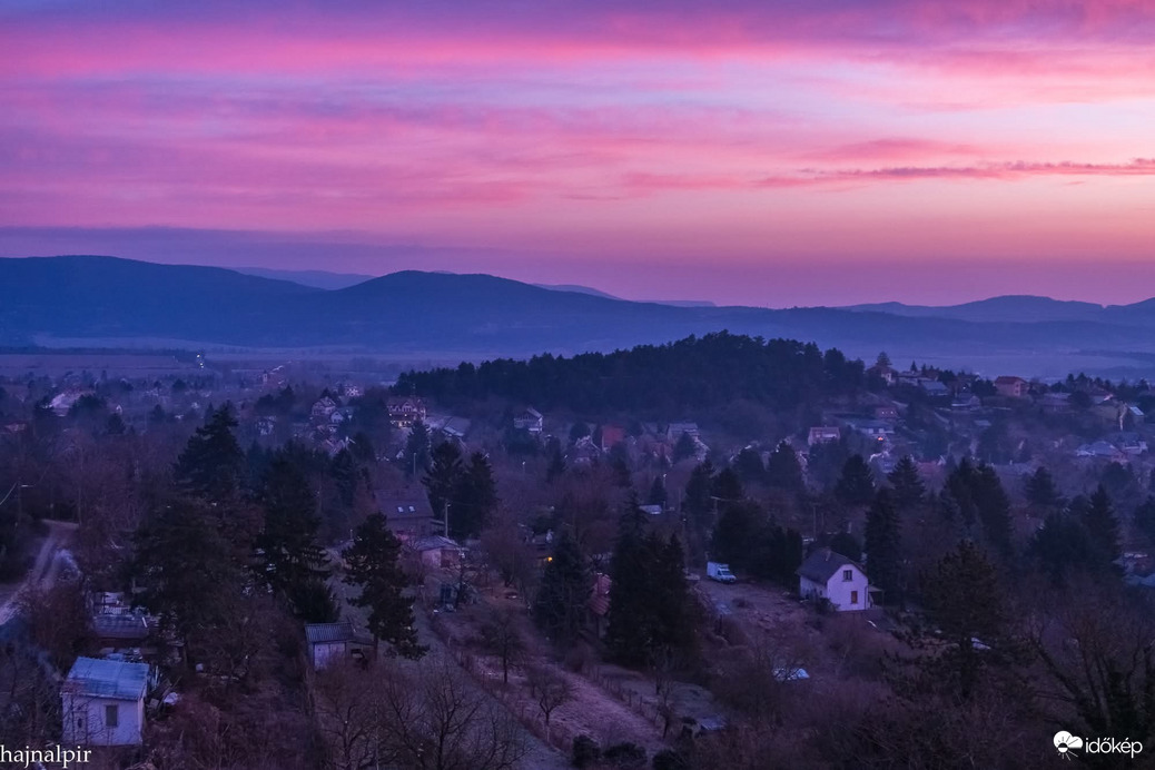 Észlelési fényképek