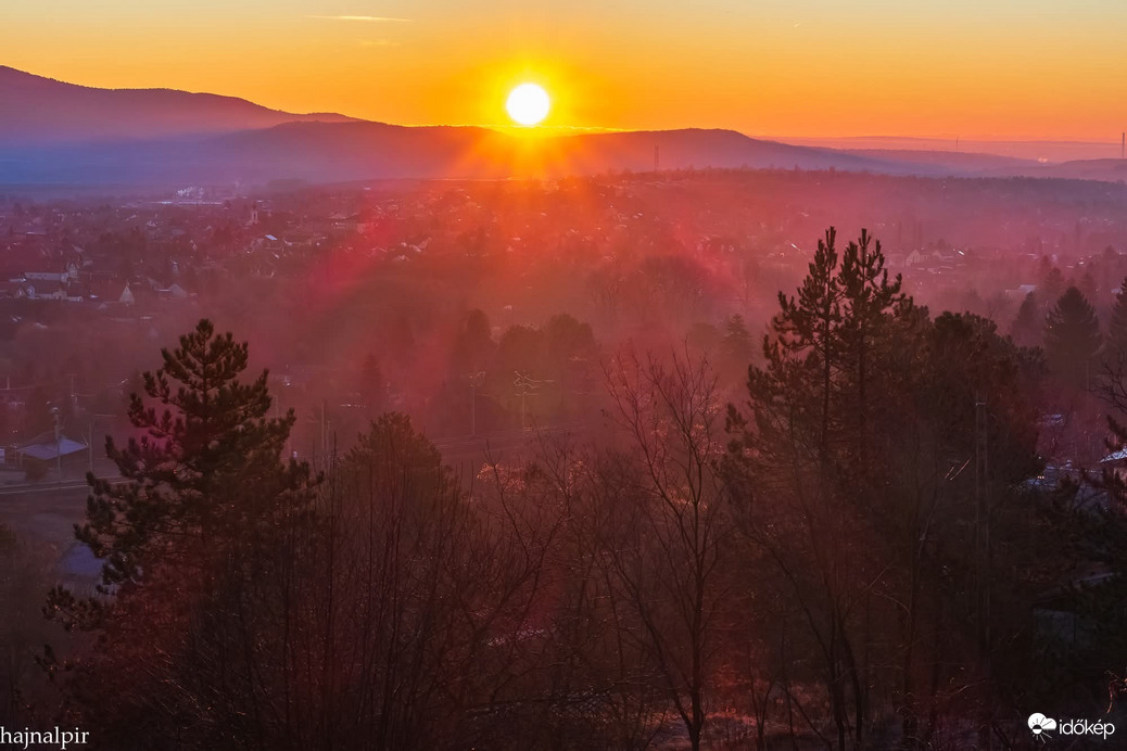 Észlelési fényképek