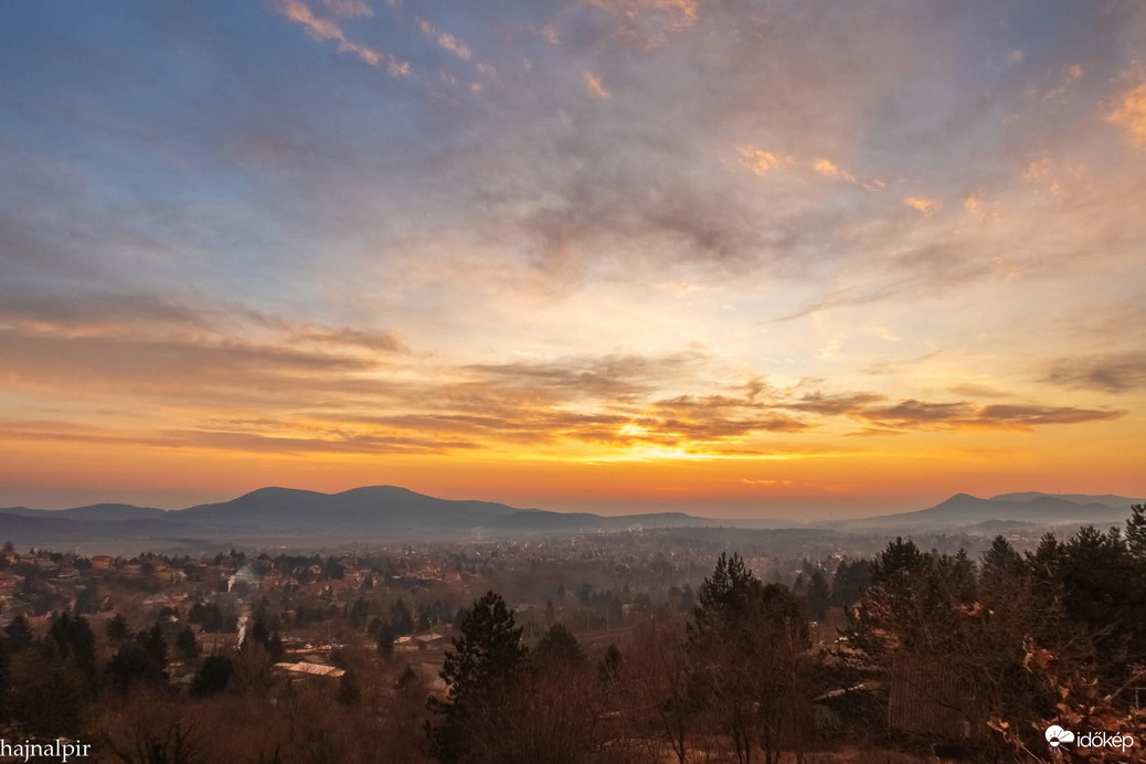 Észlelési fényképek