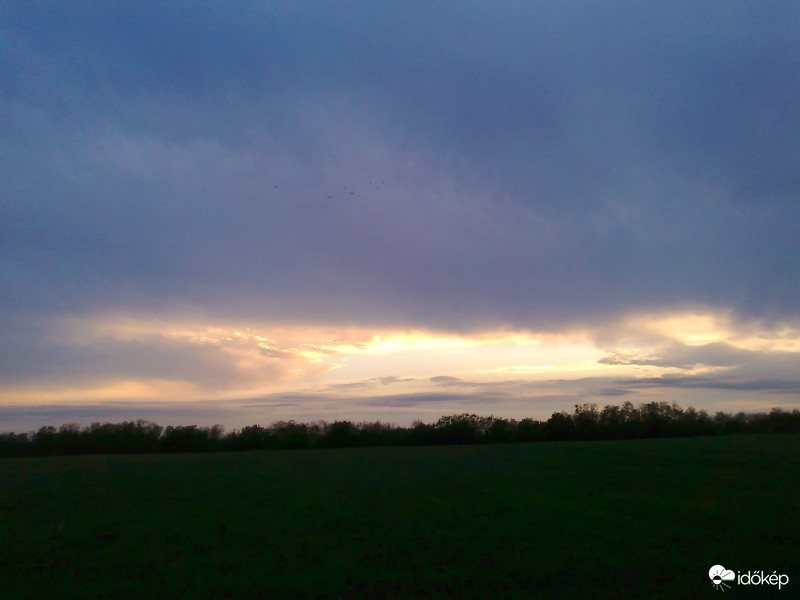 Barátihegyi naplemente 2017.5.6.