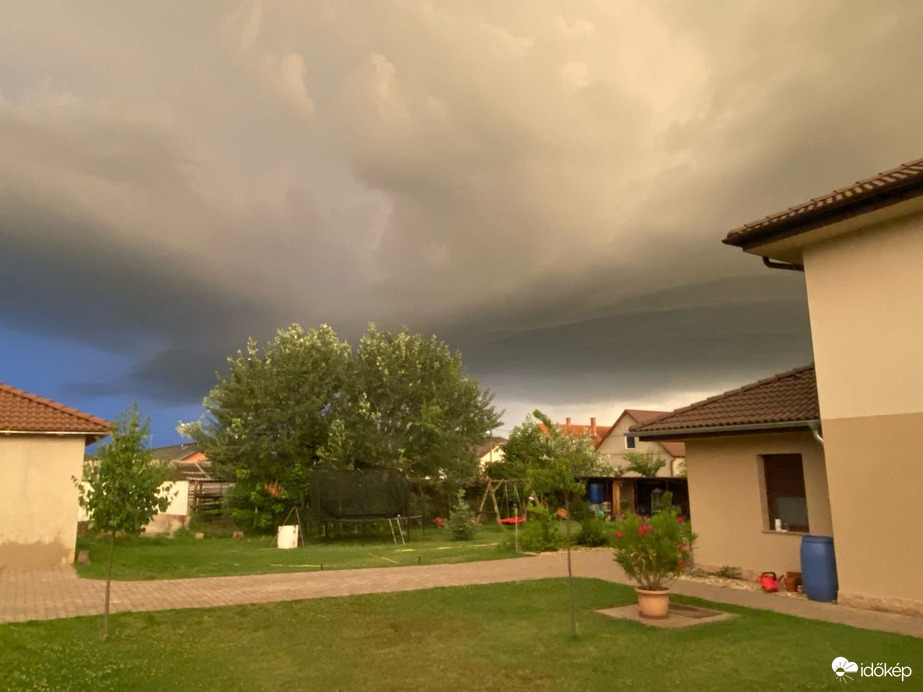 Észlelési fényképek