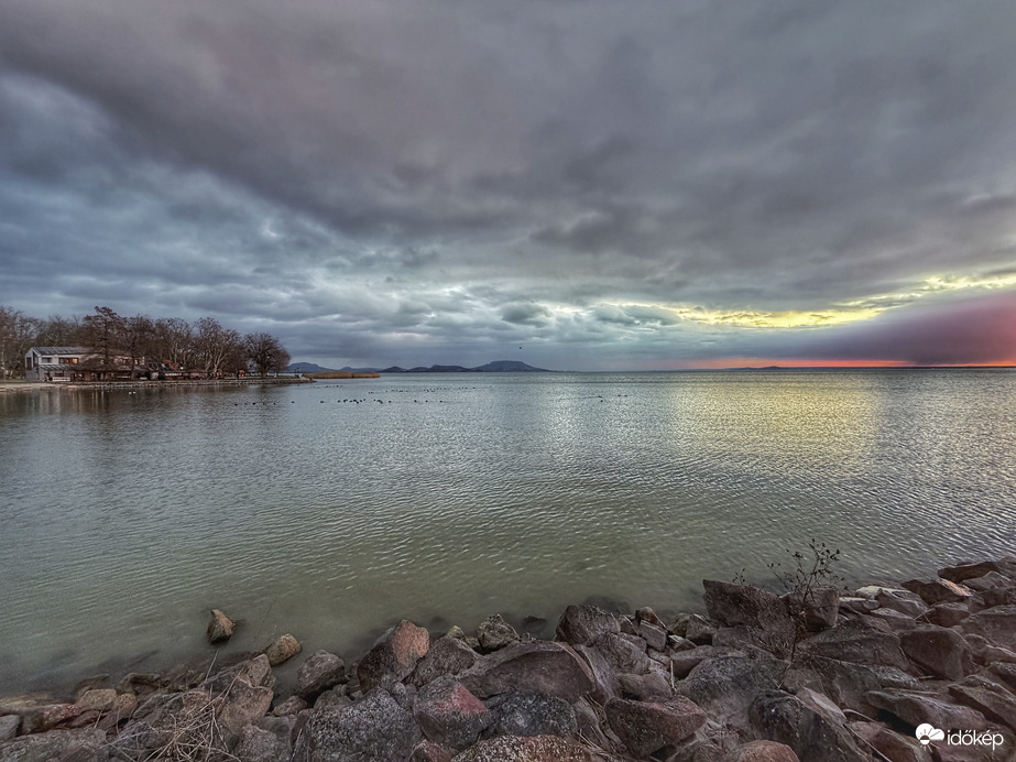 Mindörökké Balaton...