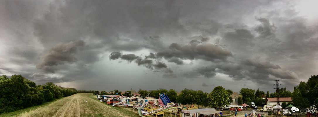 Búcsú a búcsútól