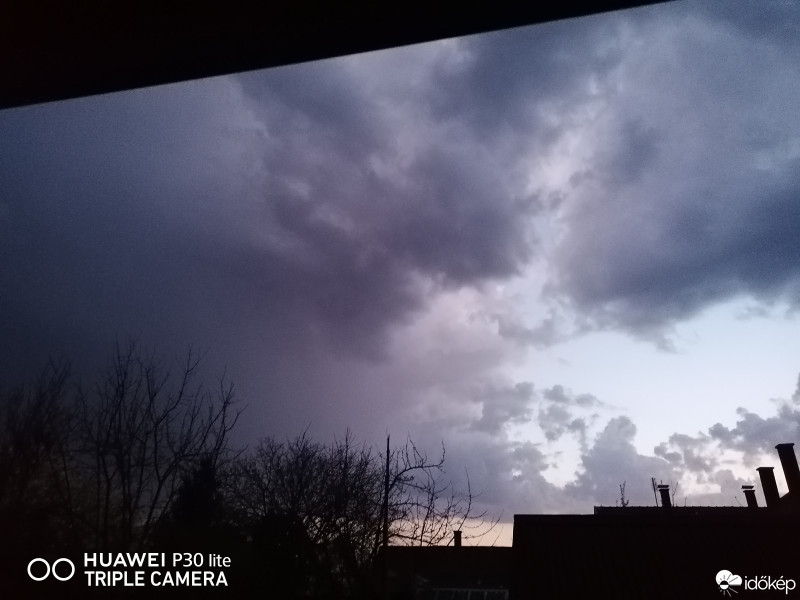 Észlelési fényképek