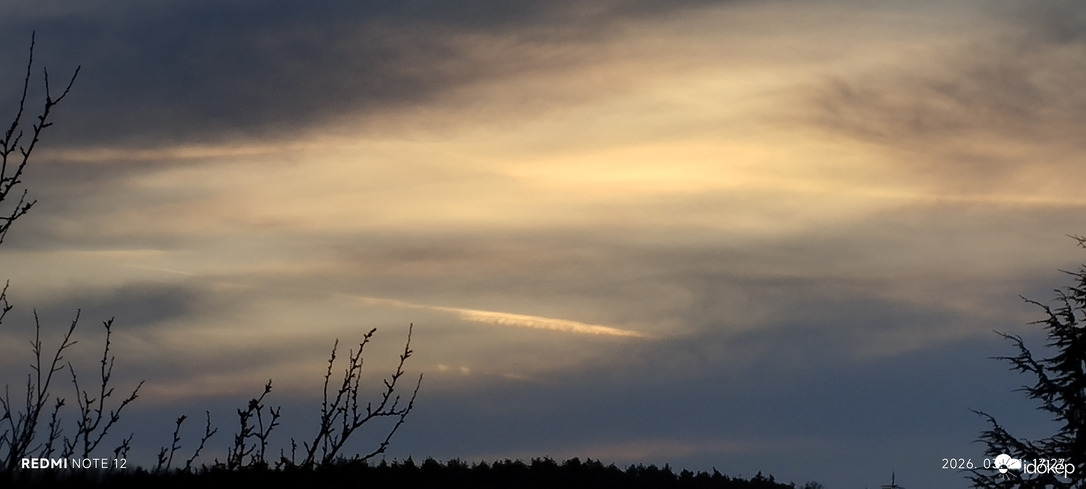 Észlelési fényképek