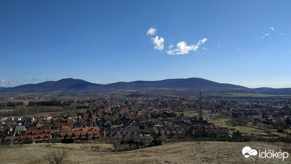 Észlelési fényképek