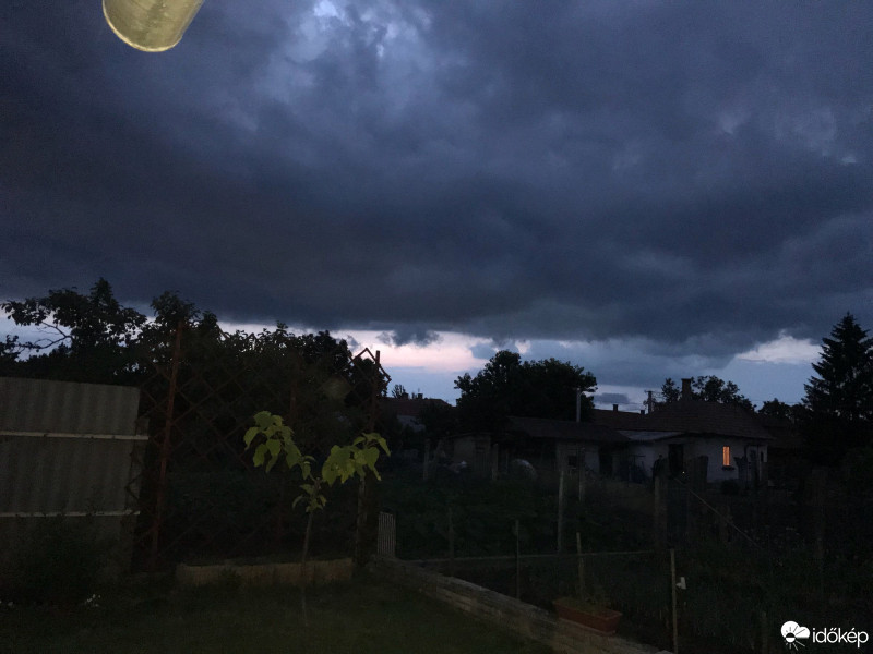 Észlelési fényképek