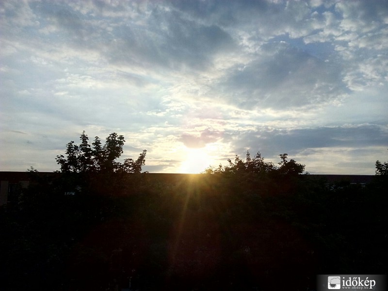 Észlelési fényképek