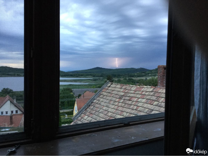 Észlelési fényképek