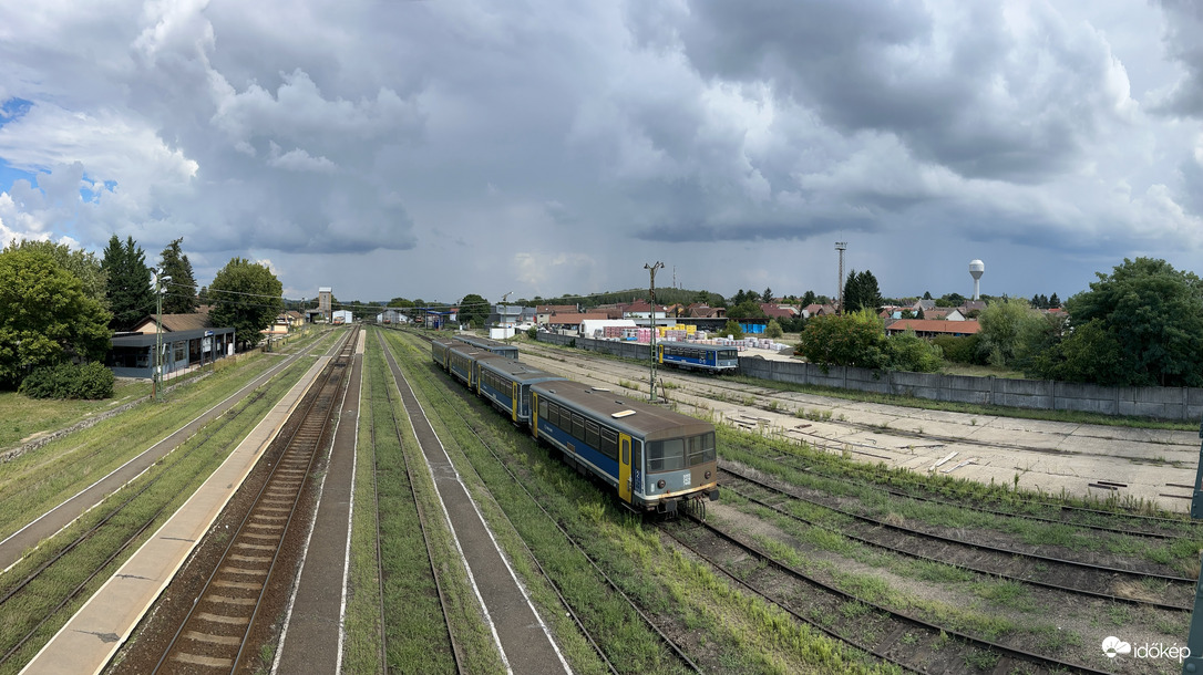 Érkezik Balassagyarmatra dél felöl