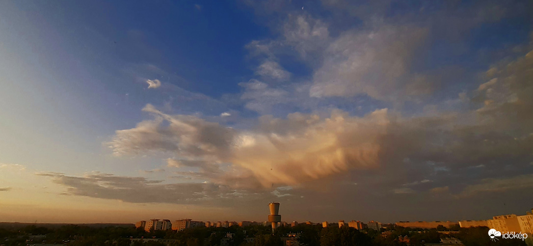 Szeged a napkeltében