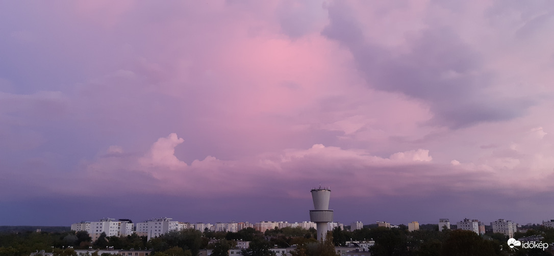 Szeged felett rózsaszínben