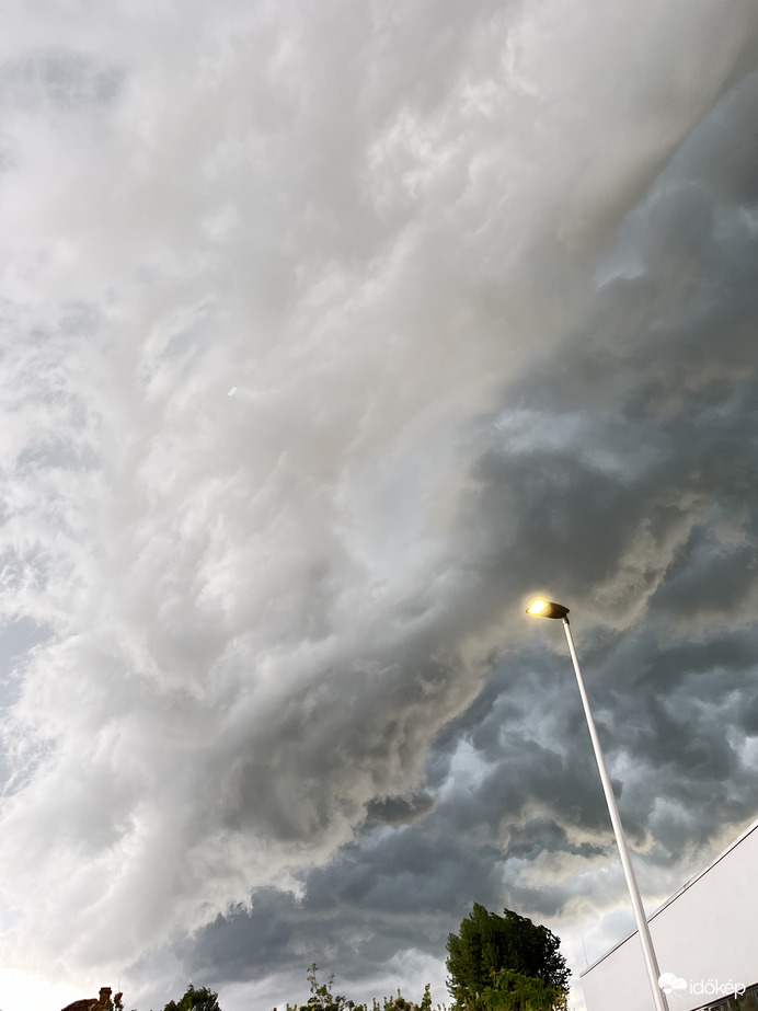 Észlelési fényképek