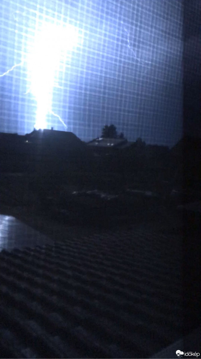 Észlelési fényképek