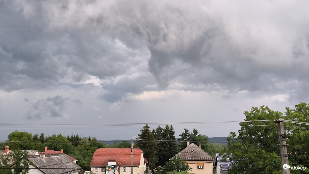 Tornádó, tuba