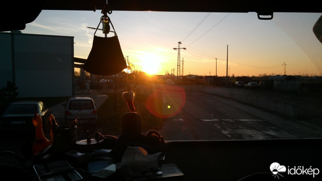 Észlelési fényképek