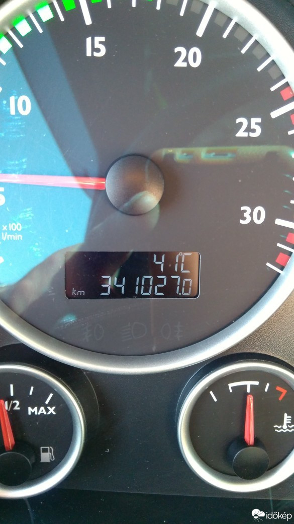 Észlelési fényképek