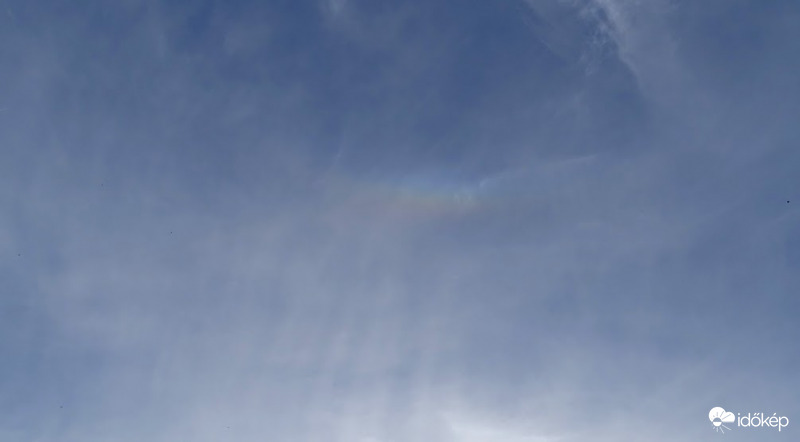 Kicsit mosolygott az ég.