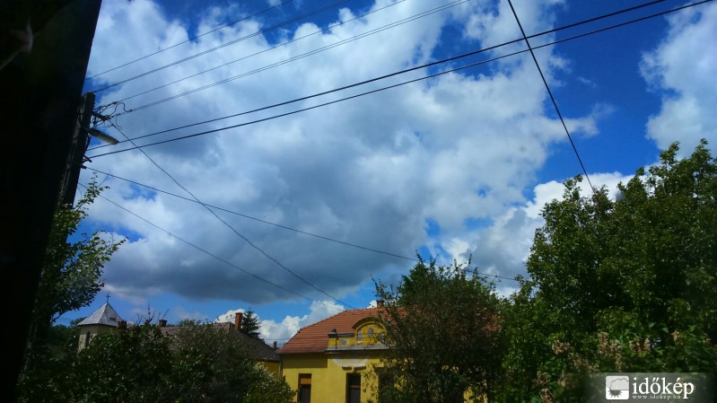 Észlelési fényképek