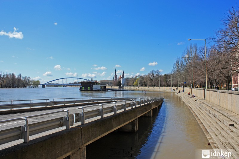 Szeged, 2013. 04. 13.