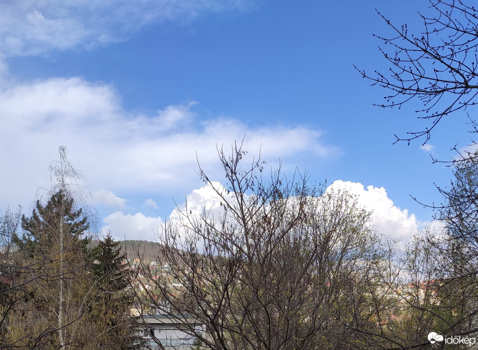 Észlelési fényképek