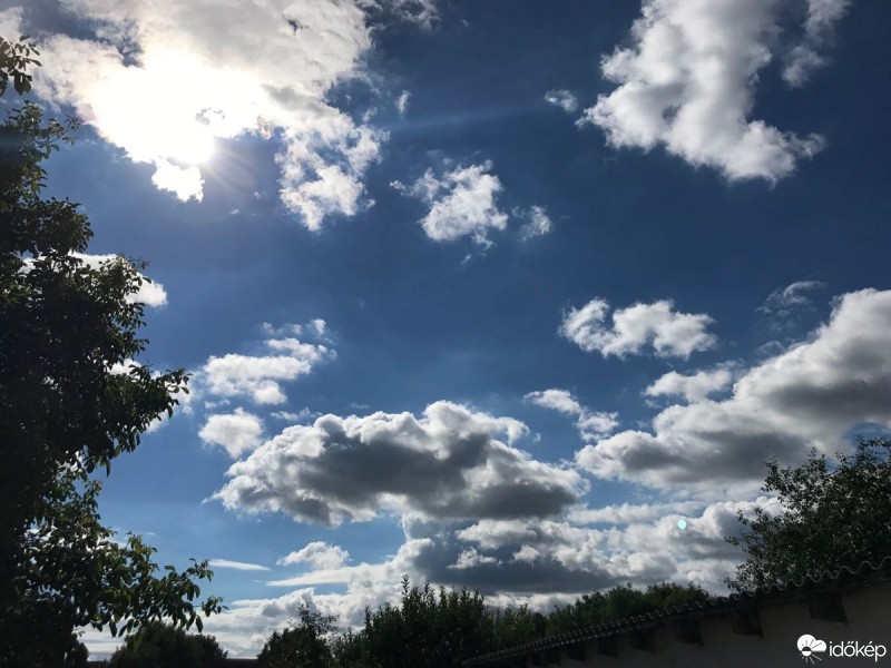 Észlelési fényképek