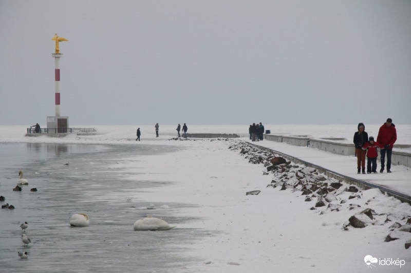 Siófok kikötő.