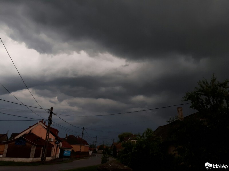 Észlelési fényképek