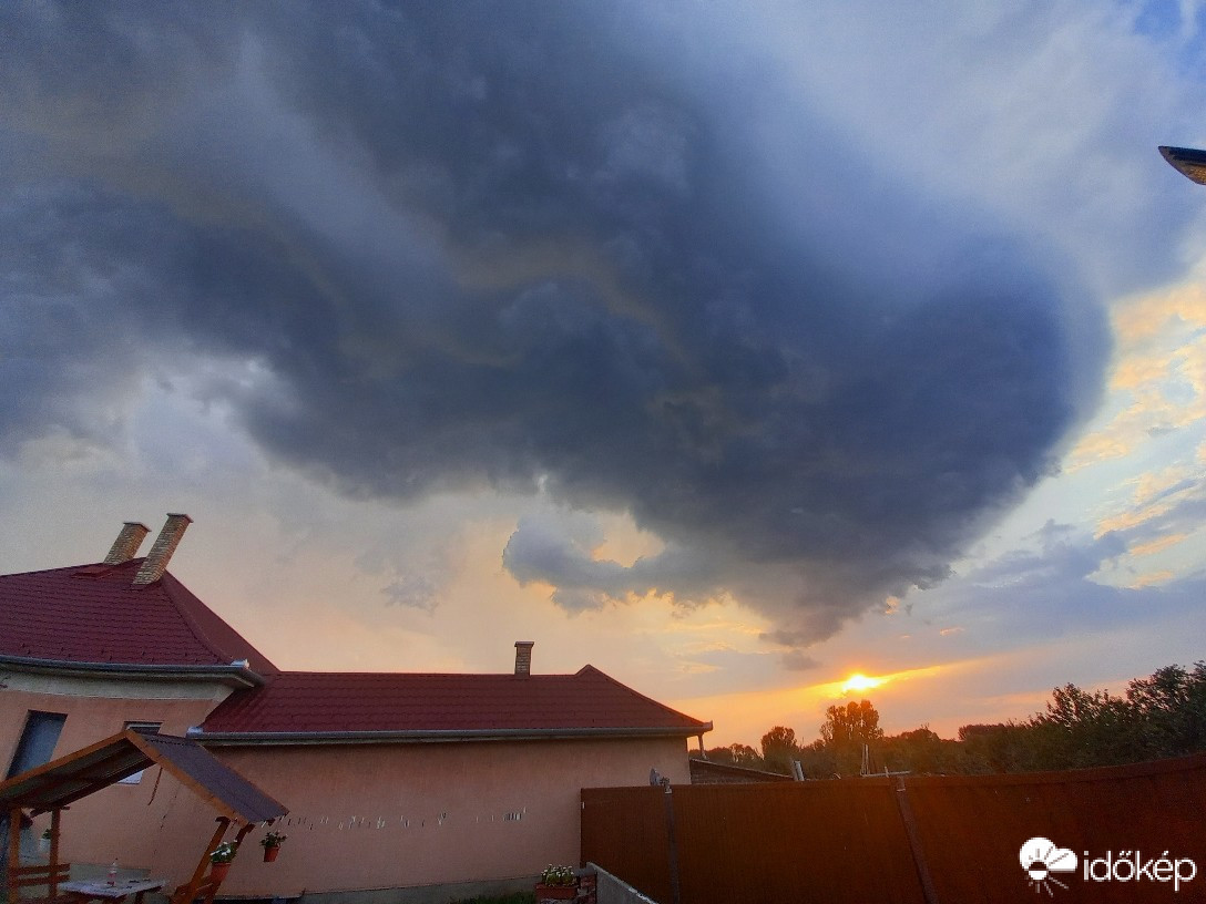 Észlelési fényképek