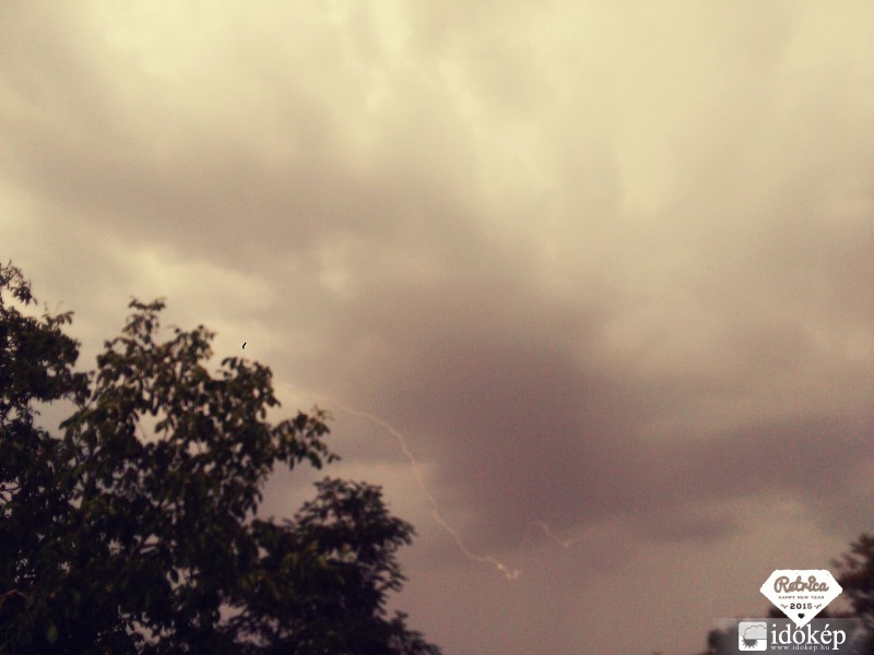 Észlelési fényképek