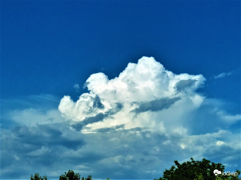 Szihalom-közelgő gomolyok 2.