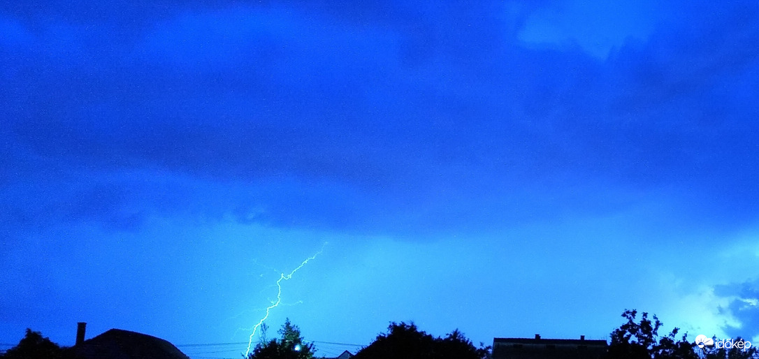 Késő esti zivatarozás - 1