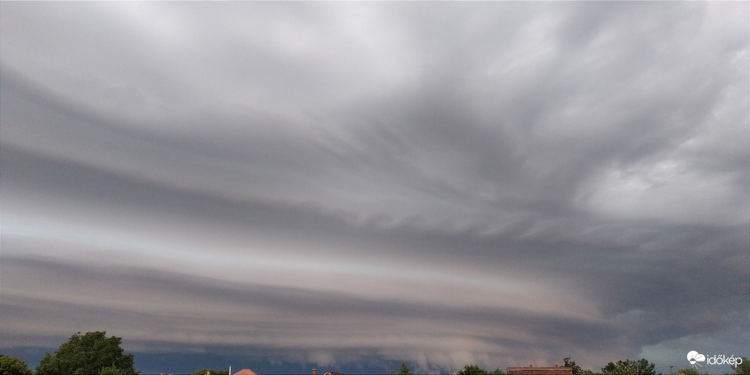 Brutális zivatarrendszer - 1