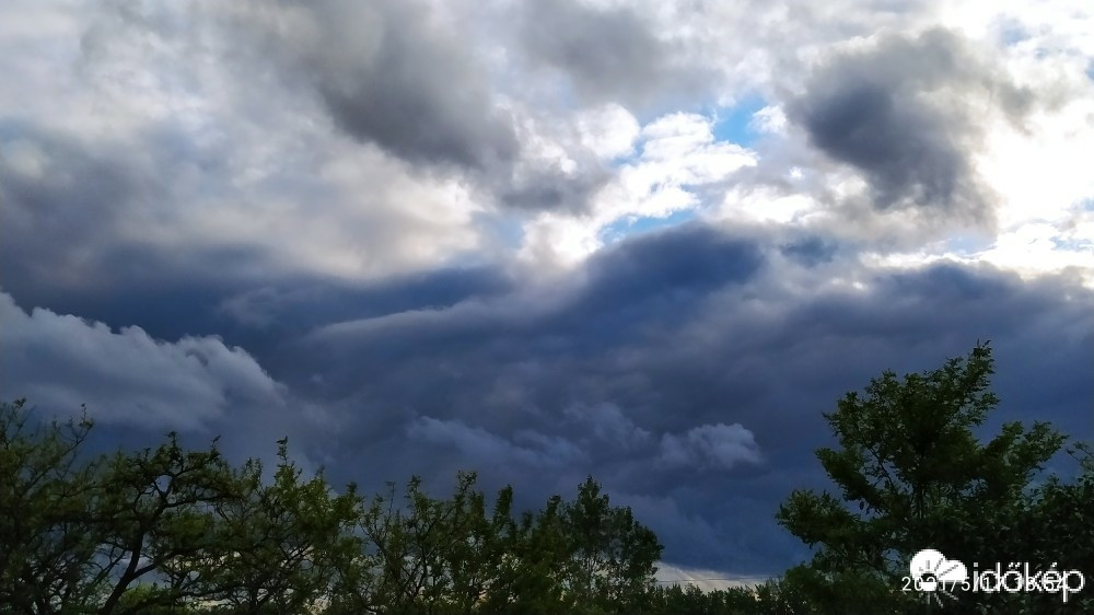 Észlelési fényképek