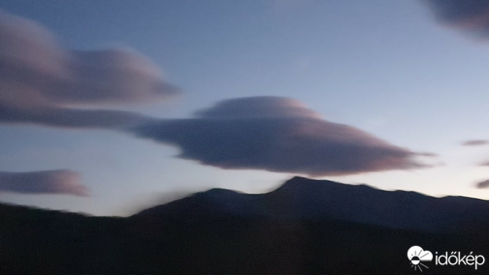 Észlelési fényképek