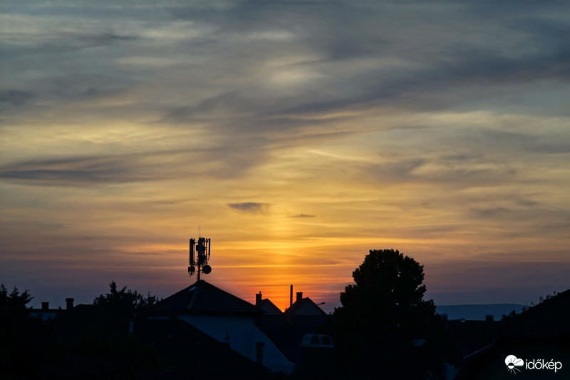 Naposzlop napnyugtakor. (4)