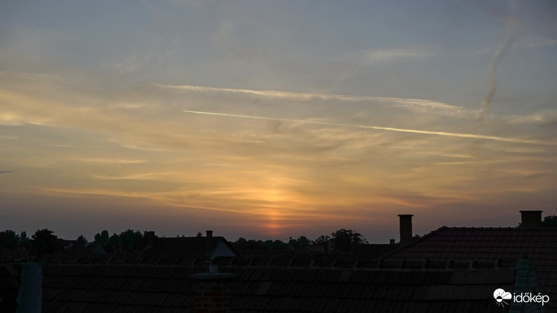 Naposzlop ma reggel Soroksáron.(1)