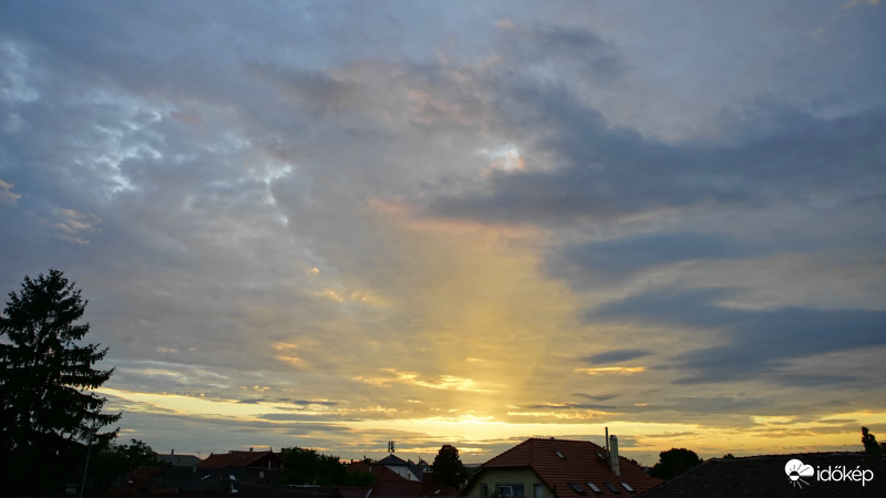 Lebukás előtti sugarak! (2)