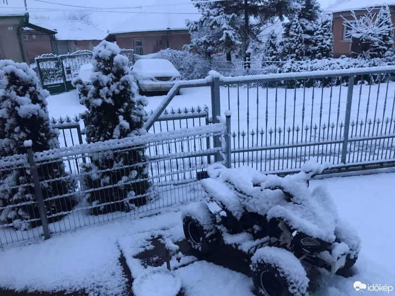 Észlelési fényképek