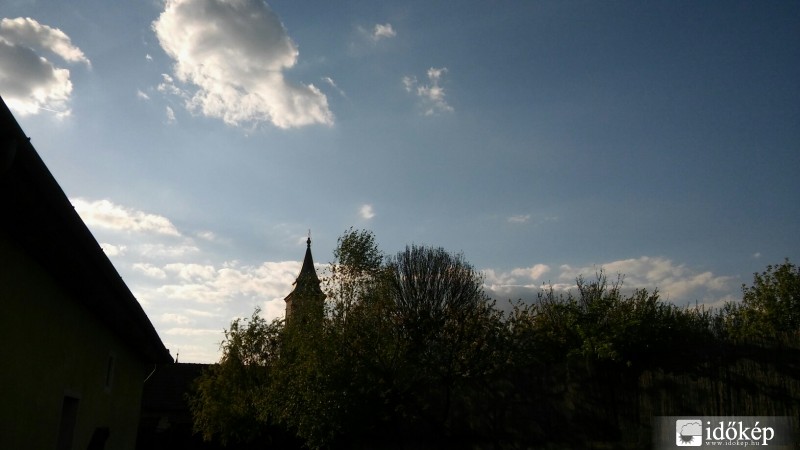 Észlelési fényképek