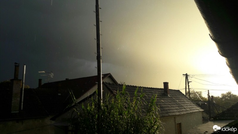 Észlelési fényképek